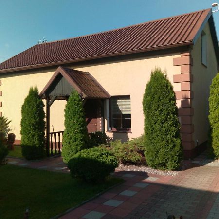 Domek Nad Kanalem Luczanskim Giżycko Exterior foto